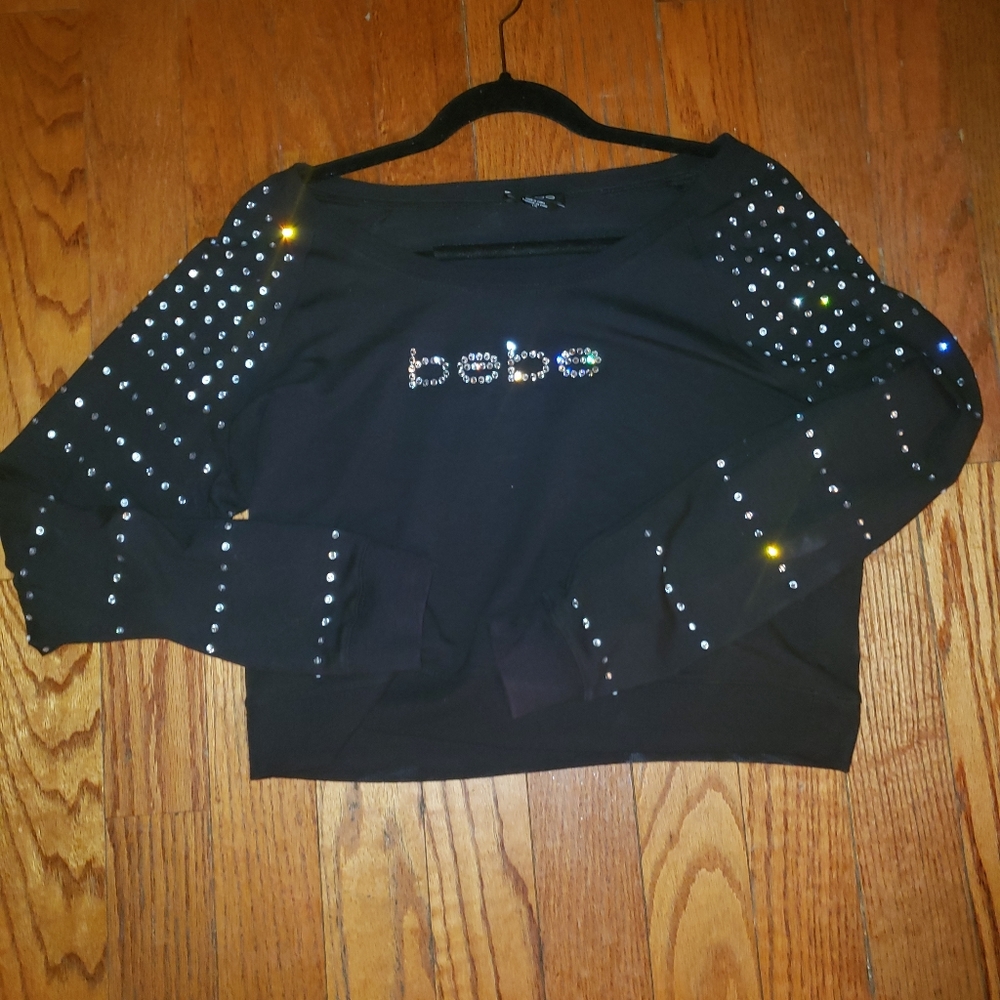 Black crop top